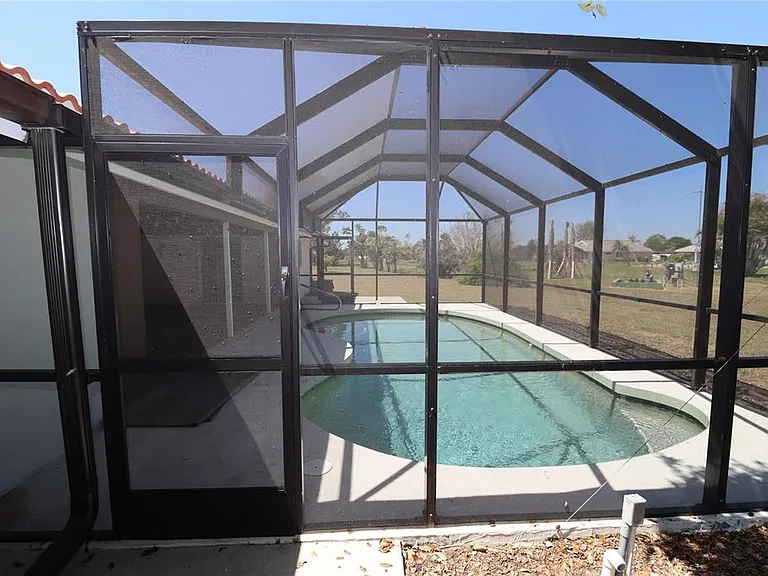 5182 Wilton Ct — Photo 16