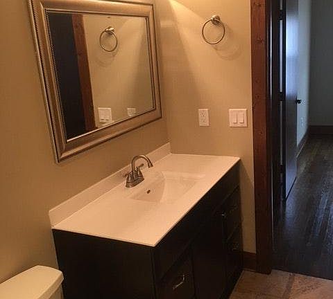 5th image of 328 N 35th Ave