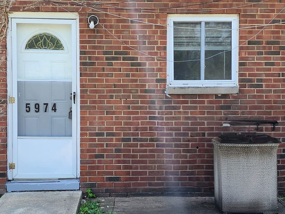 1st image of 5974 Glenway Dr #B