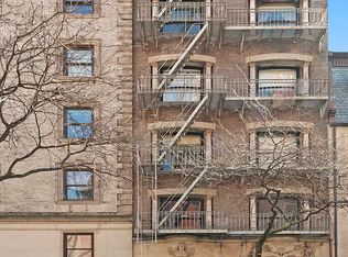 76 Irving Pl #B, New York, NY 10003