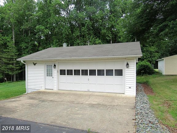 DETACHED GARAGE 28X26