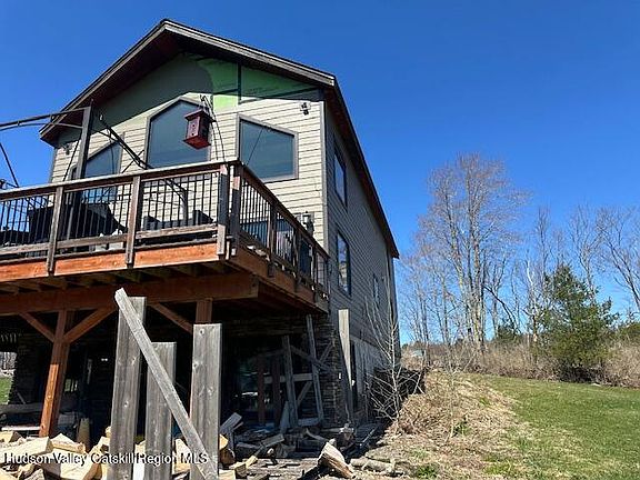 5th image of 1080 Gaffey Road