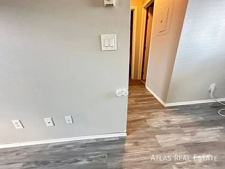 6895 Space Village Avenue — Photo 26