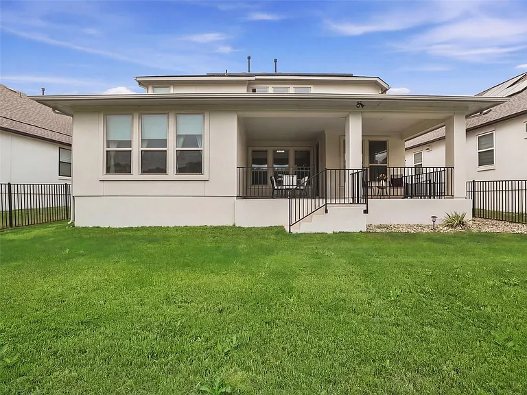 1328 Brescia Walk — Photo 40