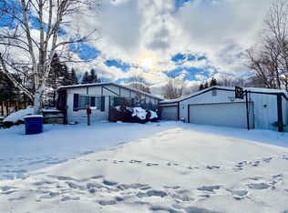 100 S Nellsville Rd, Houghton Lake, MI 48629