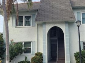 349 S McMullen Booth Rd