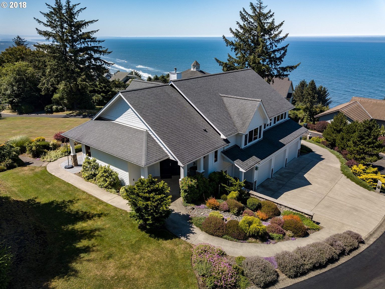 90955 Southview Ln Florence Or 97439 Zillow