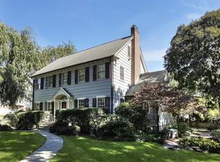 3 Bellegrove Dr, Montclair, NJ 07043