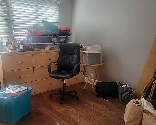 2nd image of 228 W Markland Dr