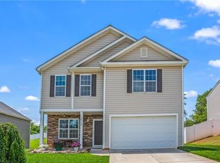 1918 Longshadow St, Rural Hall, NC 27045