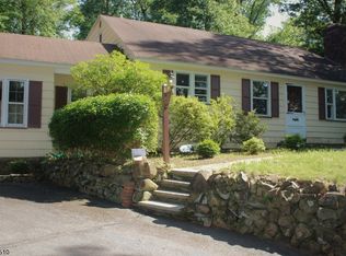 612 Mountain Ave, Berkeley Heights, NJ 07922