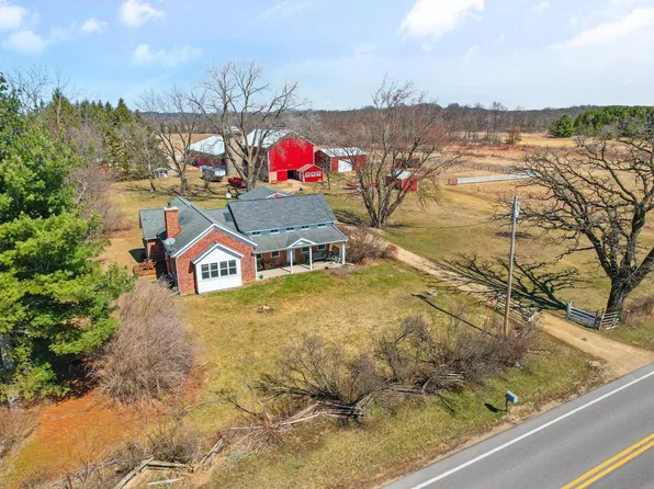 6112 County Road A, Brooklyn, WI 53521