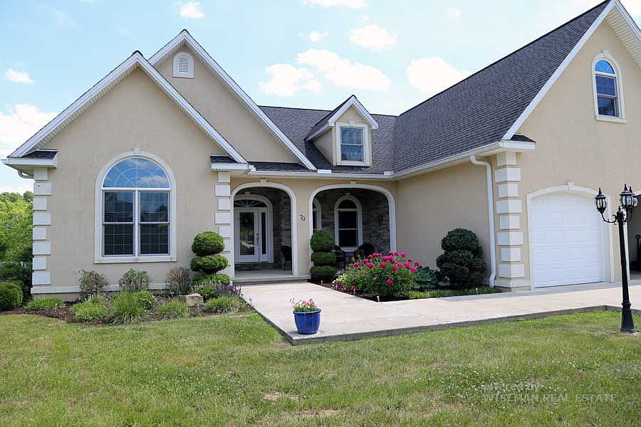 1st image of 70 Shagbark Dr