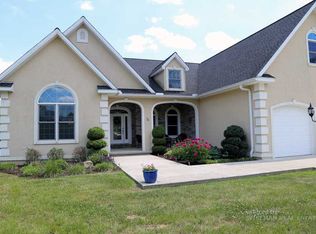 70 Shagbark Dr, Gallipolis, OH 45631