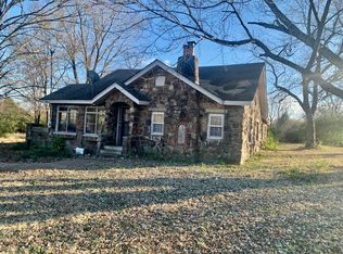 1007 Elm St, Coal Hill, AR 72832