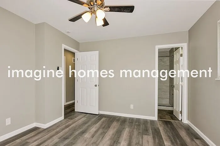 11818 Flushing Dr — Photo 4
