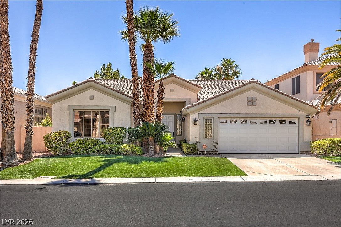 251 Cliff Valley Dr