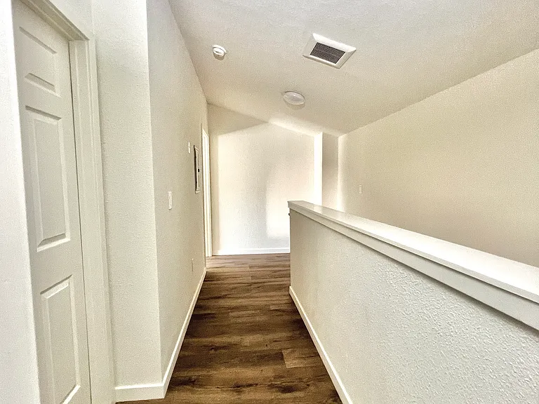 14475 Foothill Blvd #10 — Photo 12