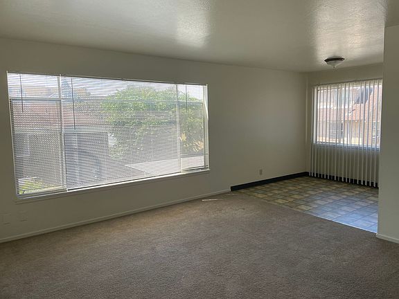 4th image of 2428 Ellsworth St APT 205