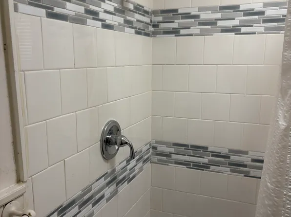 311-313 N 6th St #1A, Allentown, PA 18102