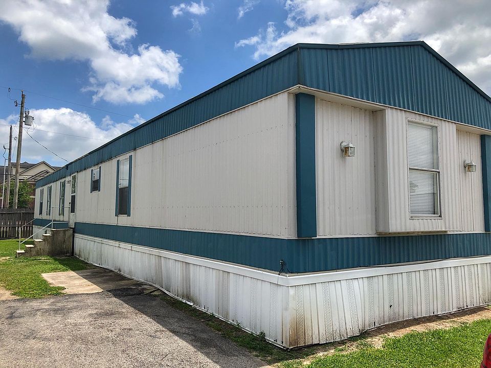 1st image of 2511 N Highway 35 Byp #7
