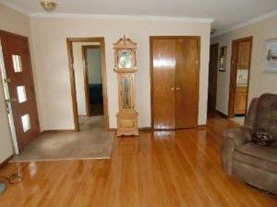 3rd image of 2339 Stratford Ave