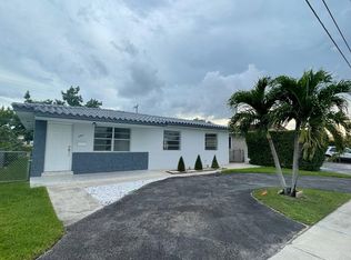 10410 SW 24th St, Miami, FL 33165