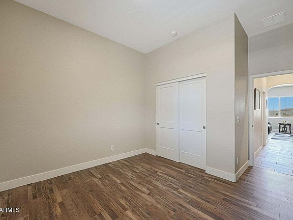 5th image of 1319 W Rhea Rd