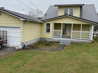 405 Depot Rd, Paintsville, KY 41240