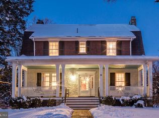 21 Grafton St, Chevy Chase, MD 20815