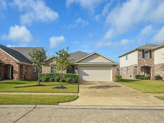 2nd image of 3127 Palacious Falls Ln