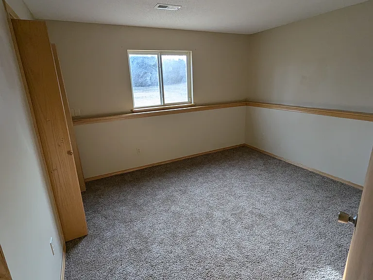 10003 E Morris St — Photo 6