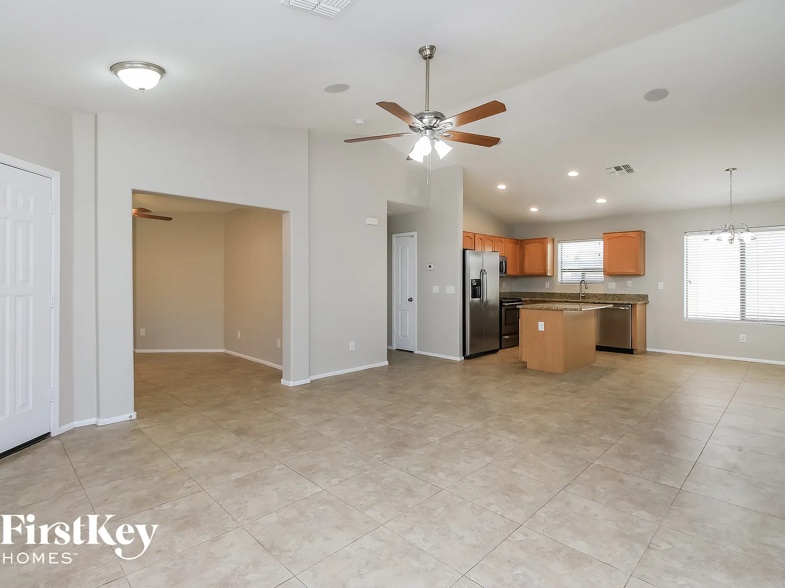 3 bed, 2.0 bath, 1465 sqft, $1,675 — Photo 4