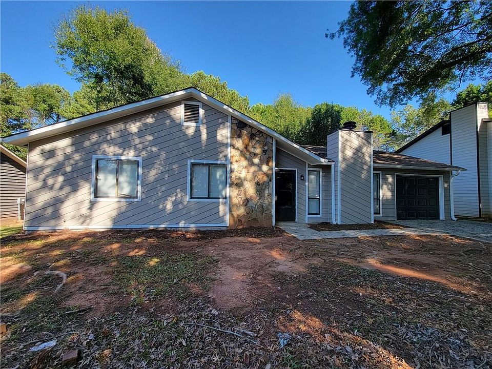 1st image of 3411 Rolling Ridge Rd