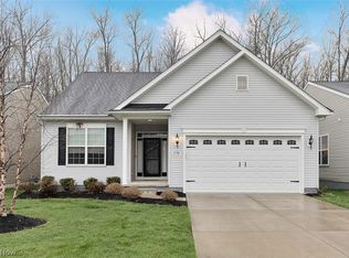 6584 Amber Way, North Ridgeville, OH