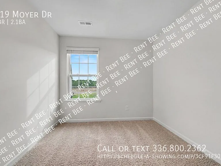 219 Moyer Dr — Photo 15
