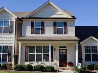 35 Nandina Dr, Greensboro, NC 27455