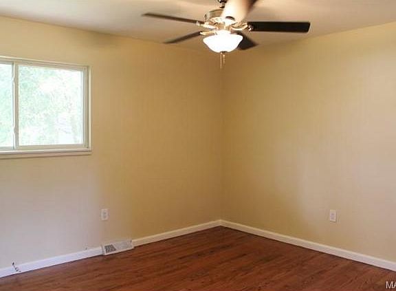 5th image of 11822 Flushing Dr
