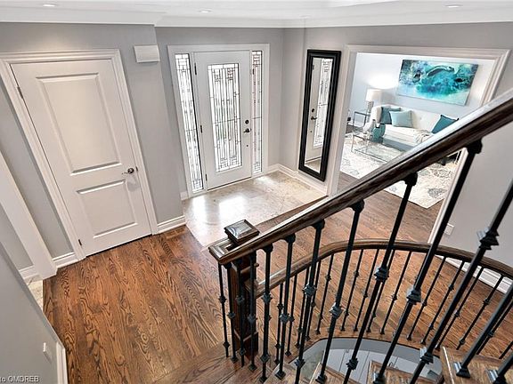 3rd image of 2108 Laurelwood Dr