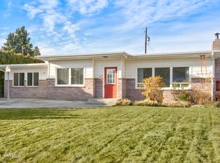 34 Saint John Ave, Naches, WA