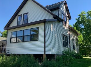 139 Windsor St, Sun Prairie, WI 53590