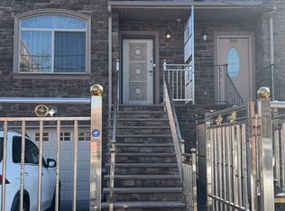 (Undisclosed Address), Staten Island, NY 10306