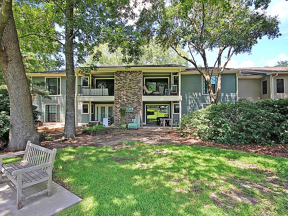 4th image of 1869 Montclair Dr Unit A