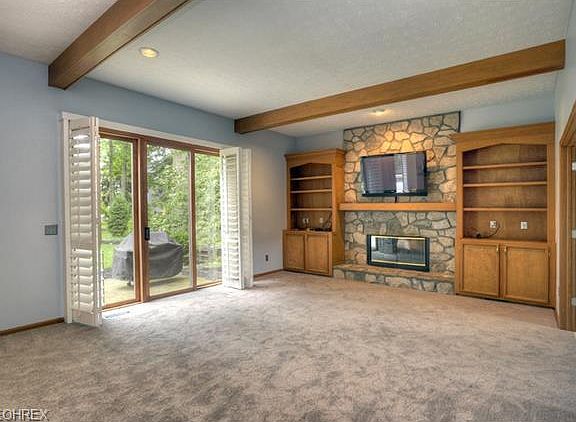 5th image of 337 Bayview Dr