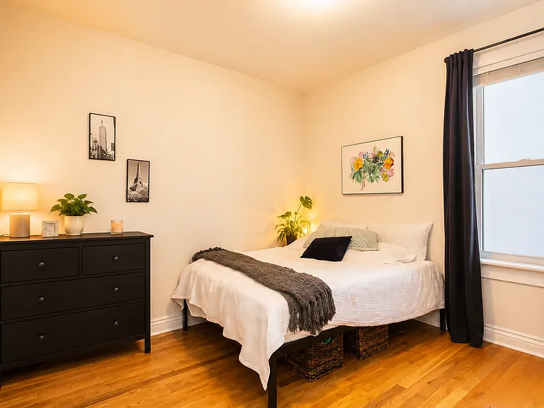 1516 W Waveland Ave #1 — Photo 6