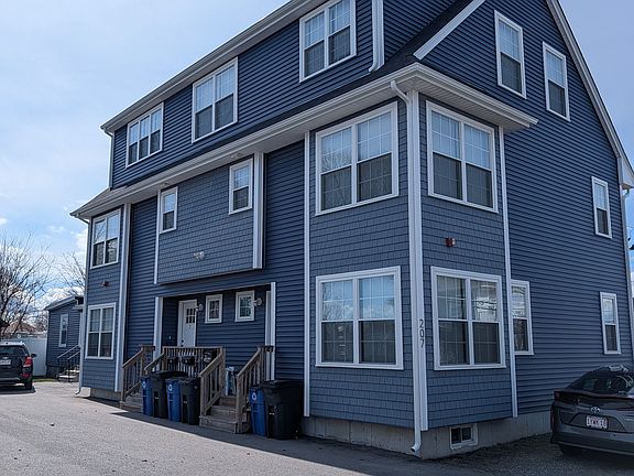 2nd image of 207 Winthrop St #1