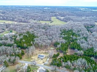 W Fenton Rd, Columbia, MO 65202