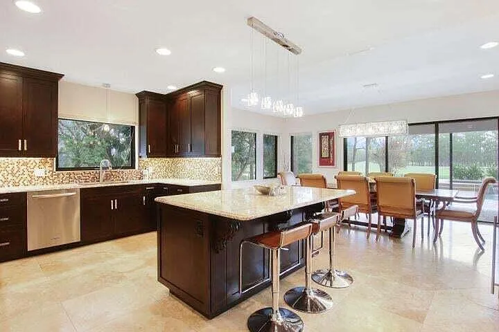 1328 SE Colony Way — Photo 7