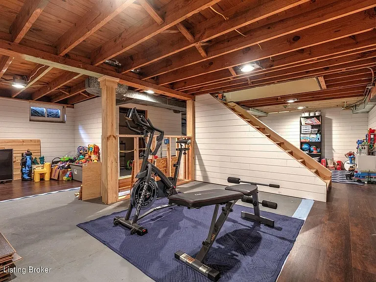 1625 Nightingale Rd — Photo 34