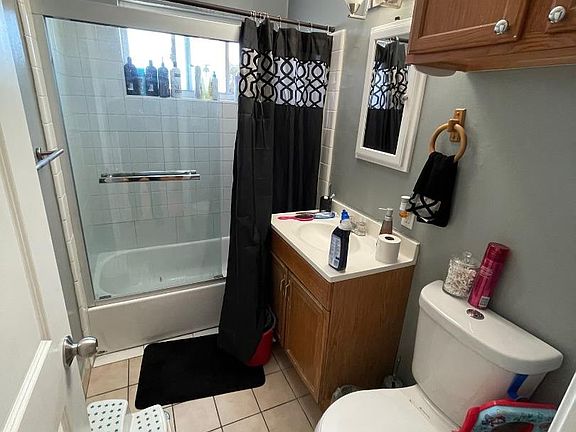 5th image of 1051 Appian Ln